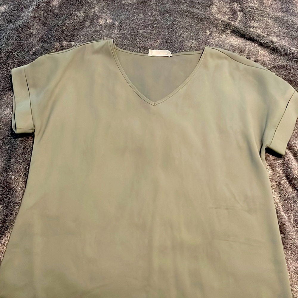 Lightweight thin work blouse